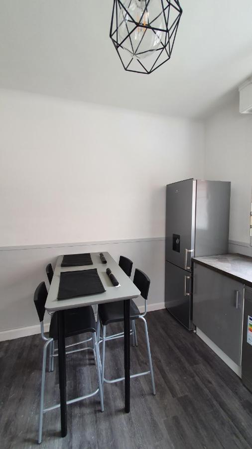 Joli T2- Centre Ville - Parking Gratuit - Wifi Dunkirk Exterior foto